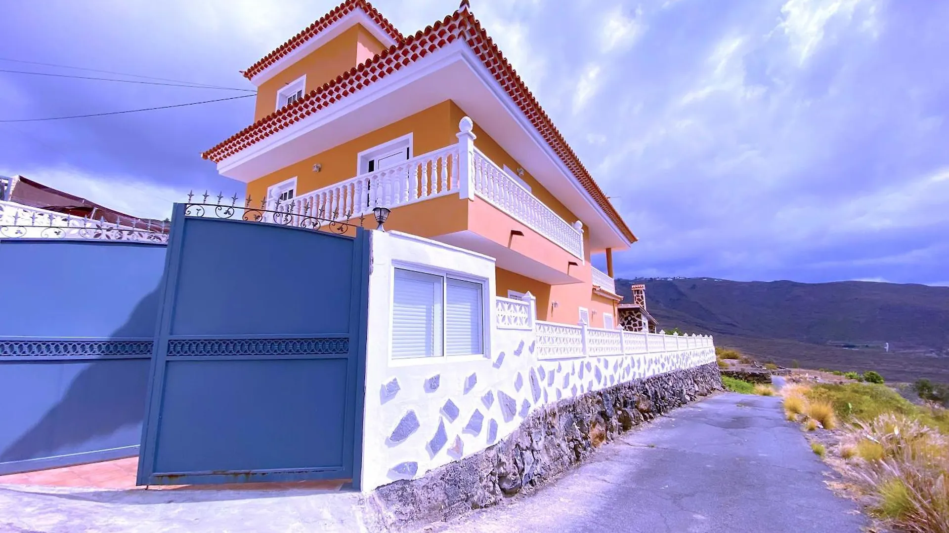 Holiday home Tropicalidays Arona Mountain Scape Villa