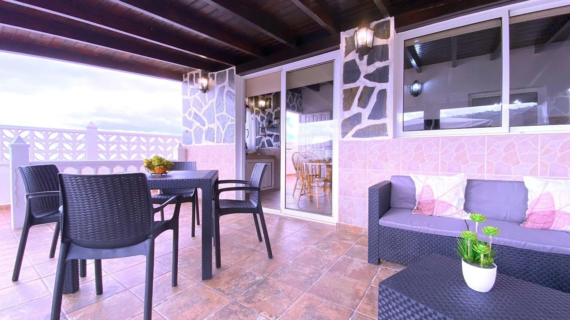 Holiday home Tropicalidays Arona Mountain Scape Villa