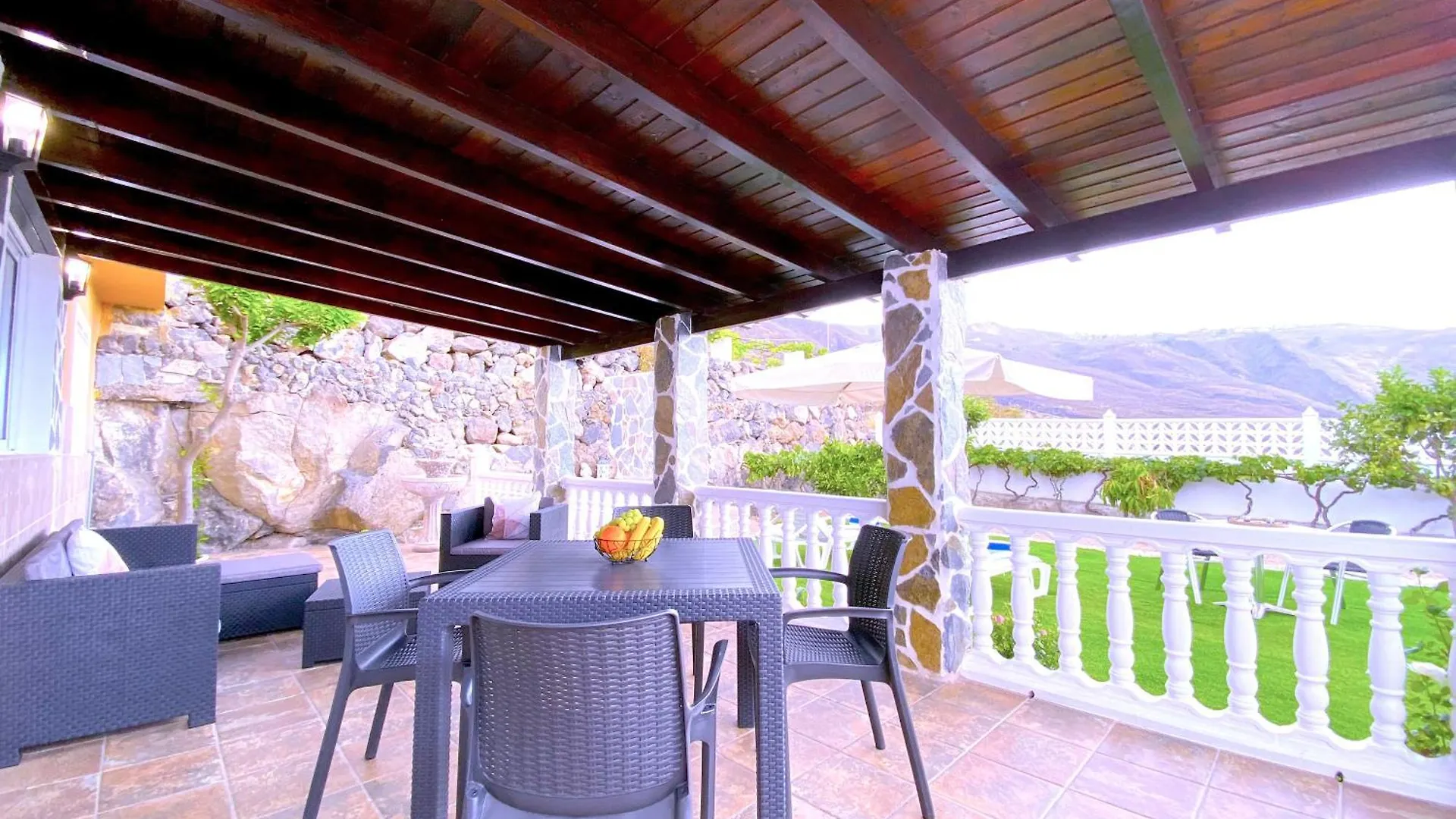 Holiday home Tropicalidays Arona Mountain Scape Villa